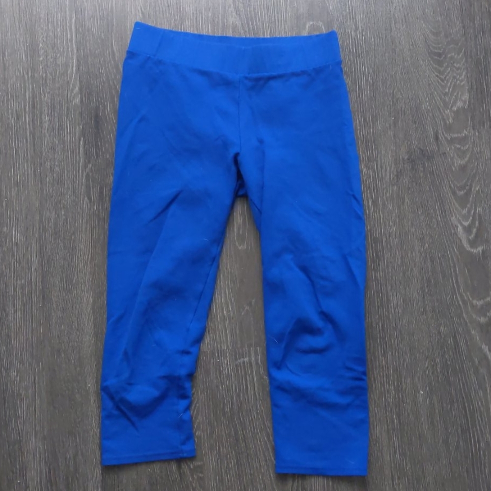Blue Capri leggings